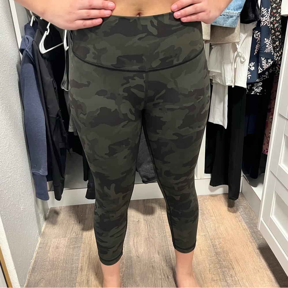 Lululemon Green Camo Print Leggings